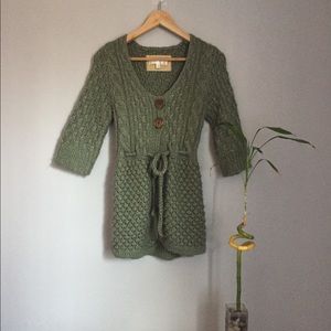 Kaisely sweater